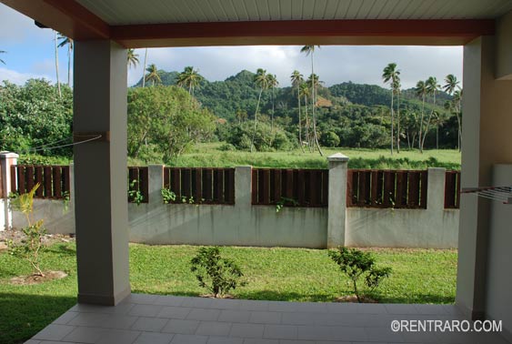 second porch facing the mountains and Muri’s jungle interior