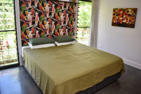 bedroom 3 with King