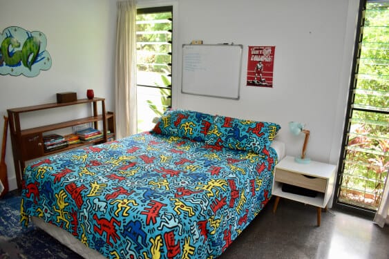Bedroom 4 with King