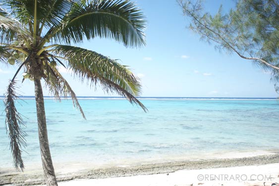 the beautiful white sand beach across the road fromm Rukuruku, Rarotonga, Cook Islands