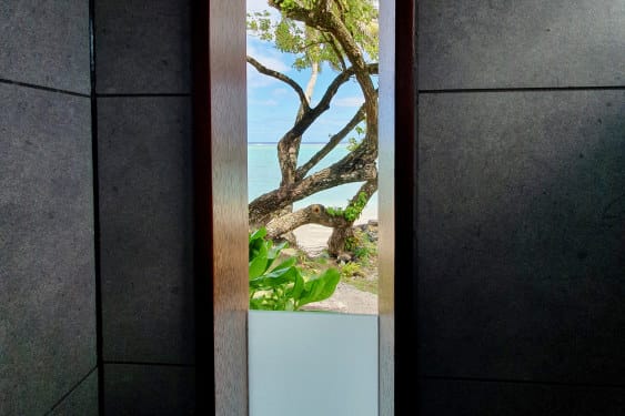 stunnings views of the islands lagoon from the shower