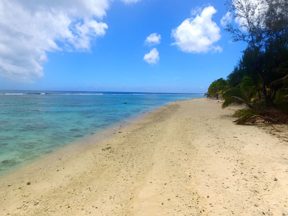 the beach at Tuteveras